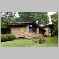 Seamour and Gerte Shavin House (built 1952), Chattanooga Tennessee, photo Jim Roberts, Wikipedia.jpg